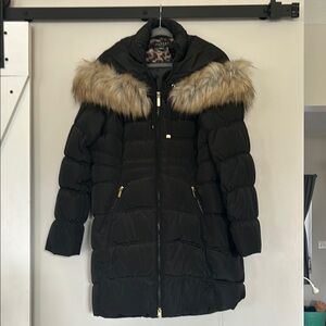 Laundry by Shelli Segal Women’s Quilted Faux Fur Trim Mid-Length Puffer Coat